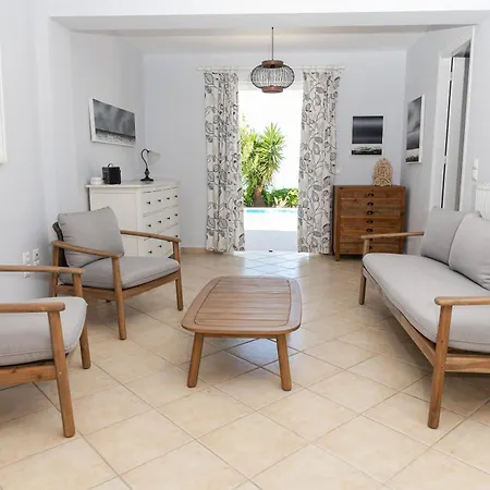 Villa Upsidedown Villa. Amazing Views! Lourdata (Kefalonia)