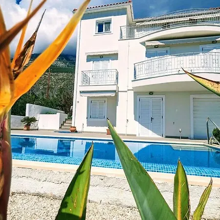 The Garden House Ionian Panorama & Infinity Pool Vilă Lourdata (Kefalonia)